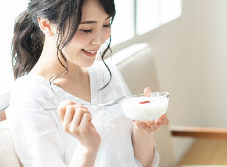 食 品